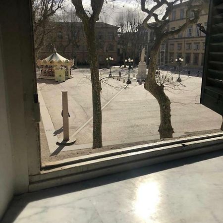 Noble Floor - Luxury Apartment 卢卡 外观 照片