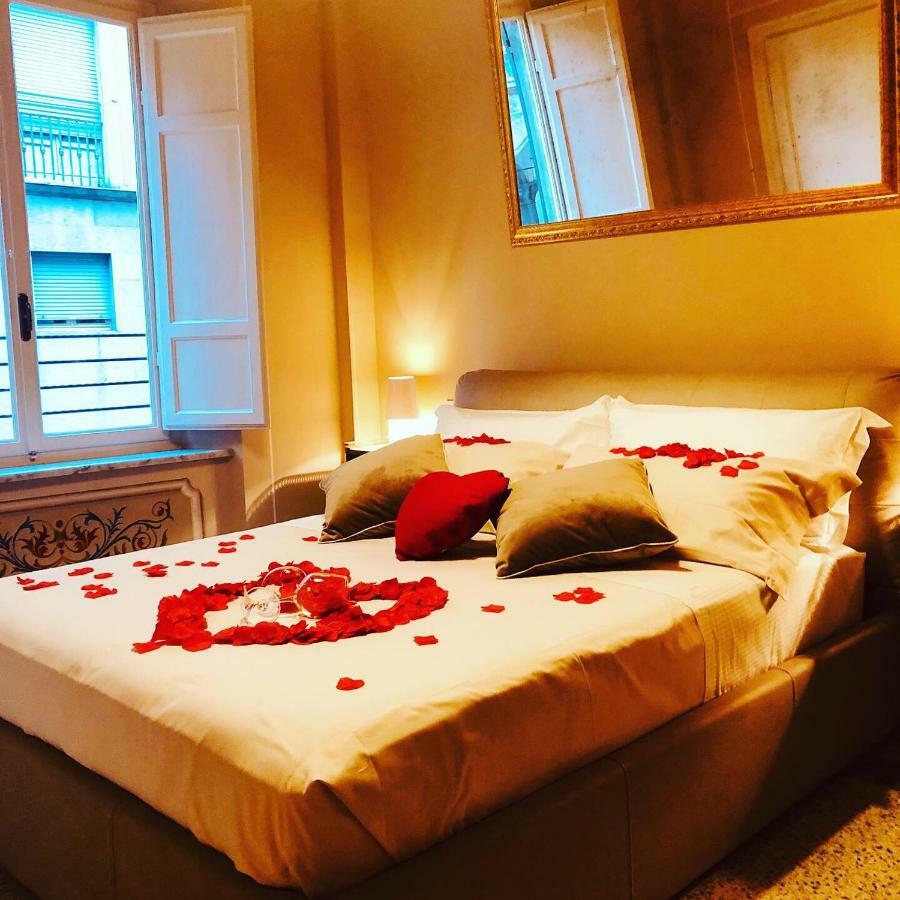 Noble Floor - Luxury Apartment 卢卡 外观 照片